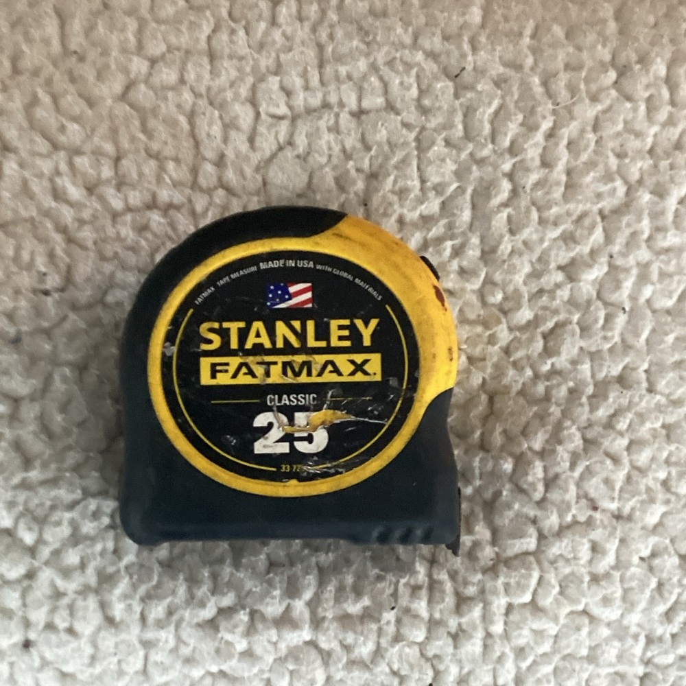 Stanley FatMax Classic 25 Tape Measure - Black and Yellow